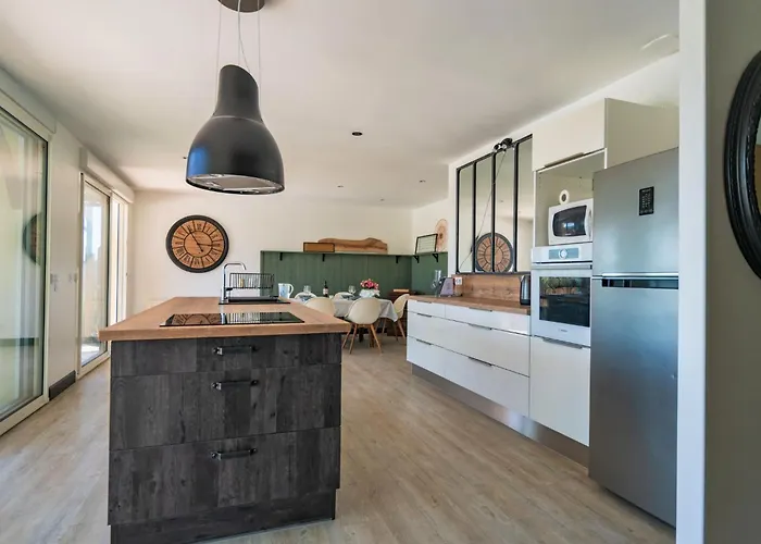 펜션 Bourgat By Interhome