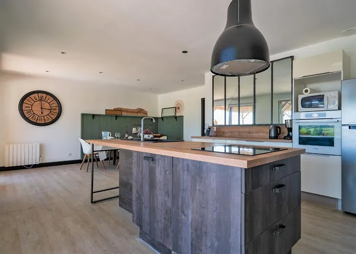 펜션 Bourgat By Interhome *