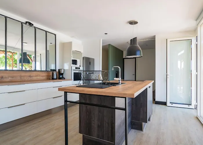 Bourgat By Interhome * Dausse